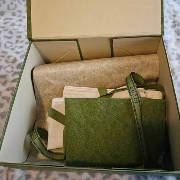 Gucci Neo Vintage Supreme Belt Bag - Picture 5 of 16